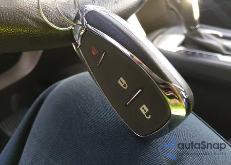 2018 Chevrolet Equinox Lt z USA, uszkodzony, nr VIN 3GNAXJEV4JS582955